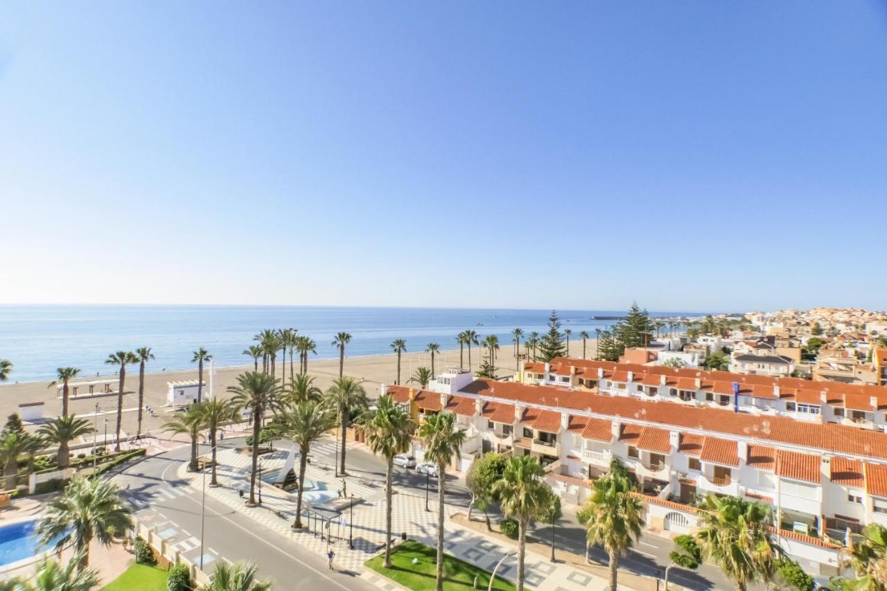 Atico Almeria. Paseo Maritimo Рокетас-де-Мар Экстерьер фото